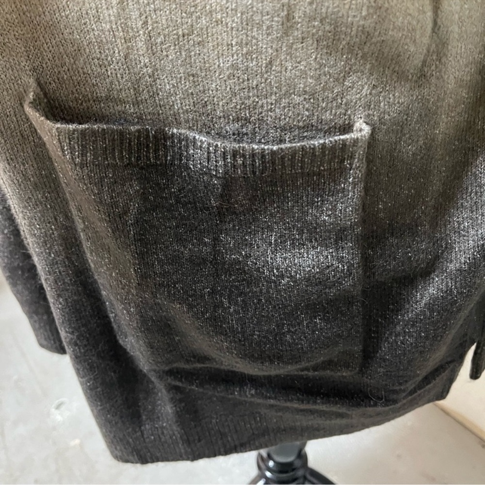 DEMOCRACY size XLARGE Ombré Oatmeal & Charcoal Cardigan Sweater NEW - Picture 3 of 12